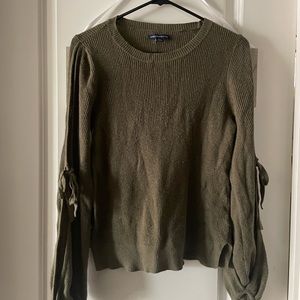 American Eagle Olive Green Sweater with Cut Out Sleeves with Ties